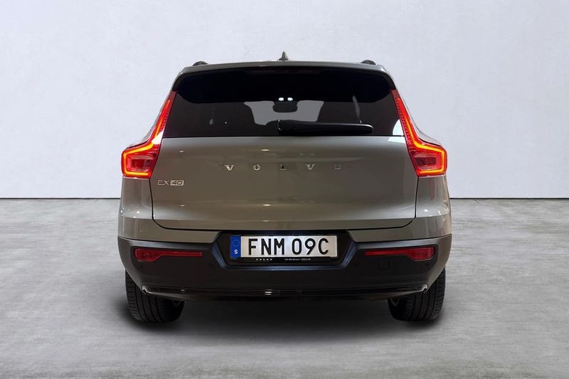 Volvo EX40 bild 5
