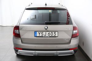 Skoda Octavia bild 7