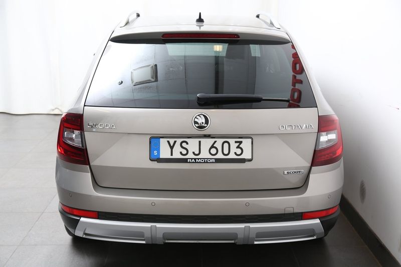 Skoda Octavia bild 7