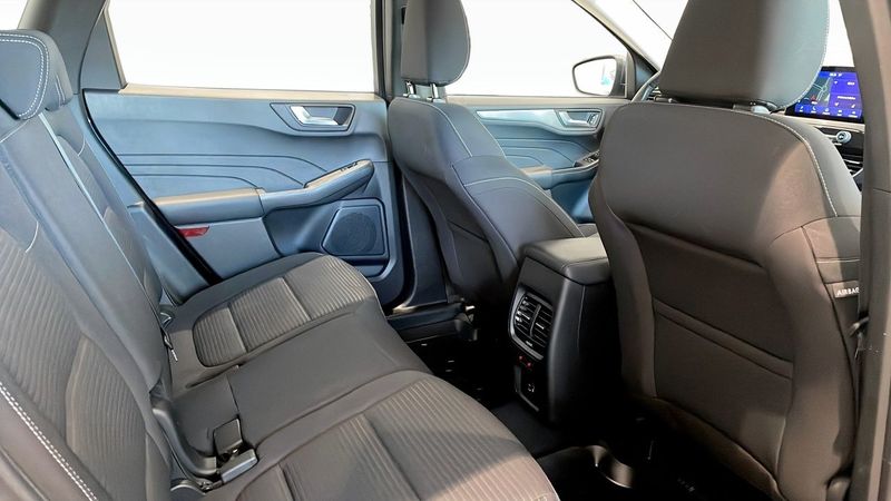 Ford Kuga bild 5