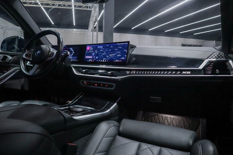 BMW X5 bild 7