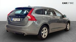 Volvo V60 bild 2