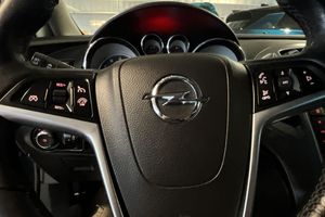 Opel Astra bild 9