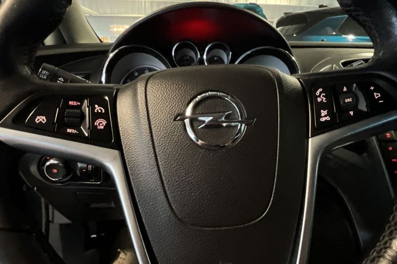 Opel Astra bild 9