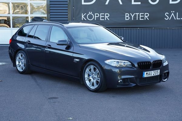 BMW 525 d xDrive Automat / M-front / Navi Pro / Helläder / Drag - 2012