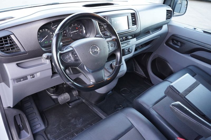 Opel Vivaro bild 12