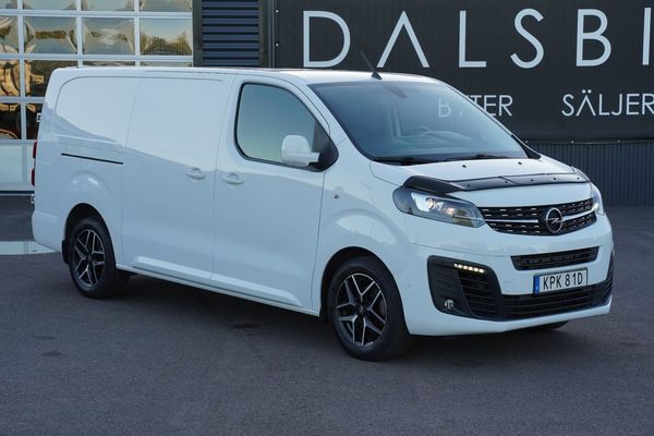 Opel Vivaro 177HK AUT L3 / Backkamera / Värmare / Bi-xenon / Drag - 2021