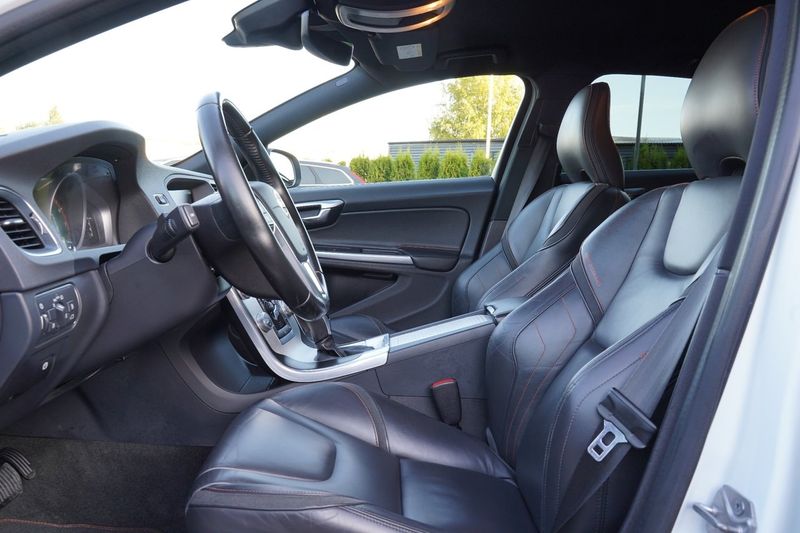 Volvo V60 bild 11