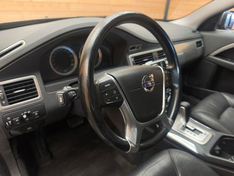 Volvo V70 bild 12
