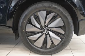Nissan Ariya bild 5