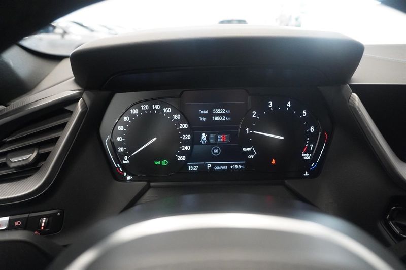 BMW 118 bild 11