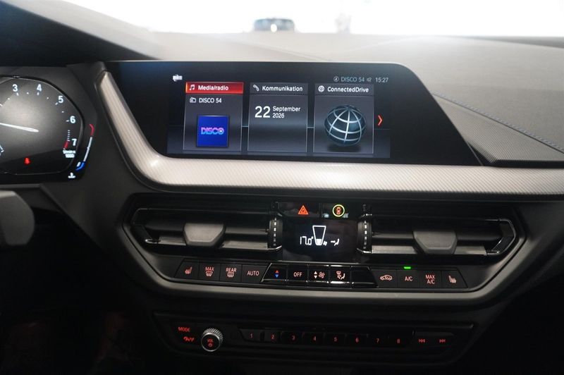 BMW 118 bild 12
