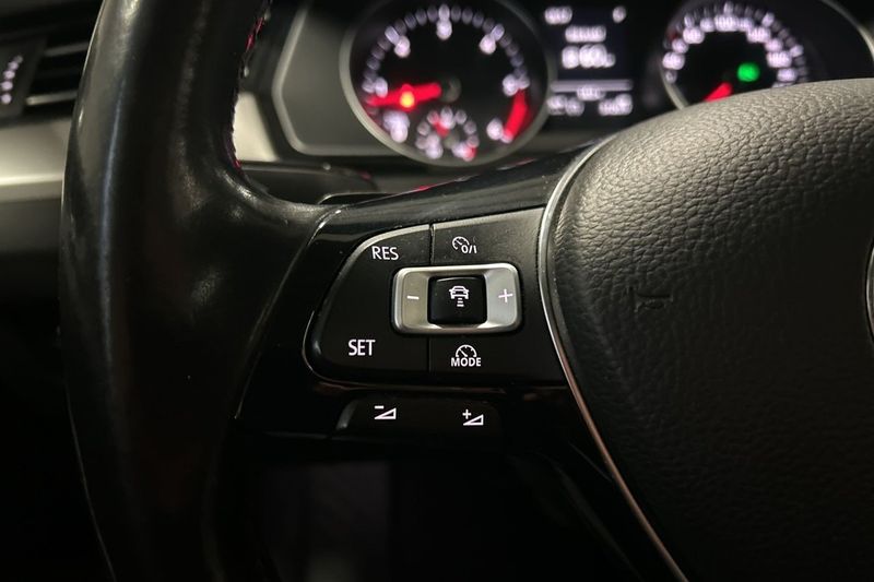 Volkswagen Passat bild 23