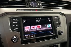Volkswagen Passat bild 17
