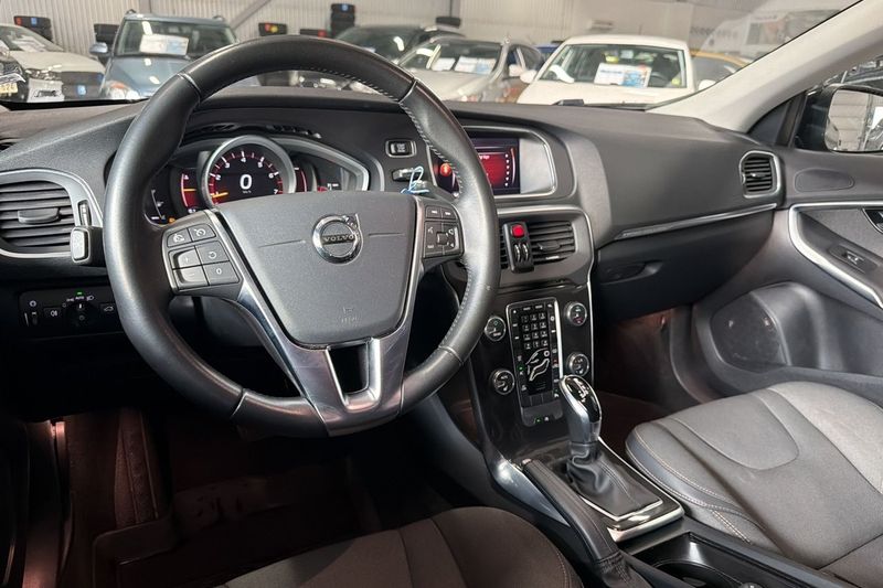 Volvo V40 bild 11