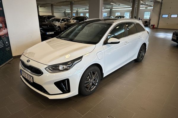 Kia Cee´d Sportswagon Plug-in Hybrid /Pano/Kamera/SUPERDEAL 3,95% - 2021