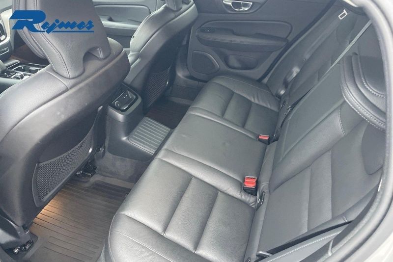 Volvo V60 bild 19