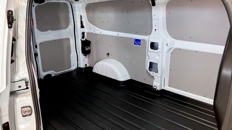 Ford Custom bild 5