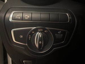 Mercedes GLC220 bild 18
