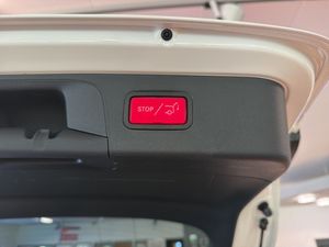 Mercedes GLC220 bild 8