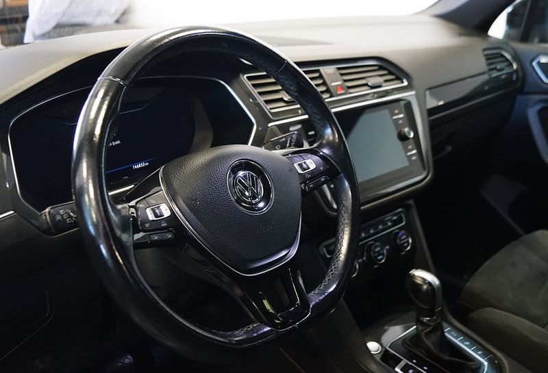 Volkswagen Tiguan bild 8