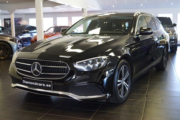 Mercedes E220 T d 9G-Tronic Navi Drag Backkamera - 2022