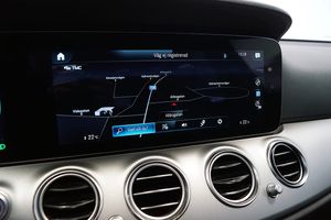 Mercedes E220 bild 12