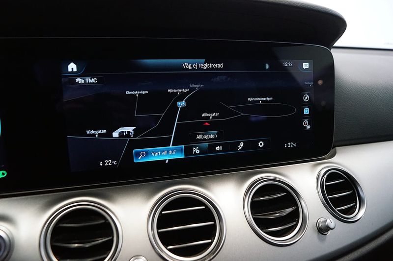 Mercedes E220 bild 12