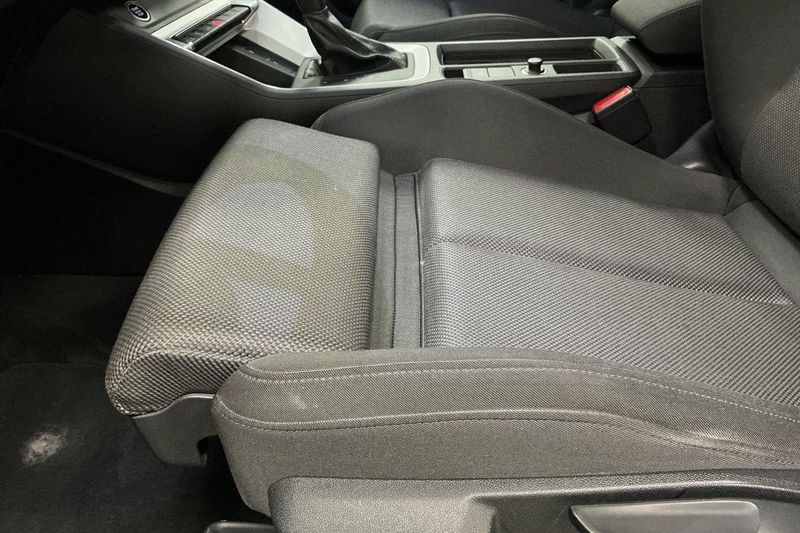 Audi Q3 bild 23