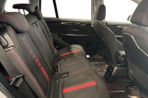 BMW 218 bild 12