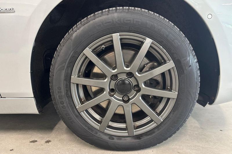 BMW 218 bild 20