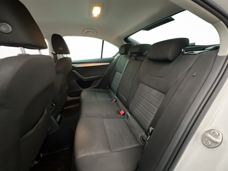 Skoda Octavia bild 13