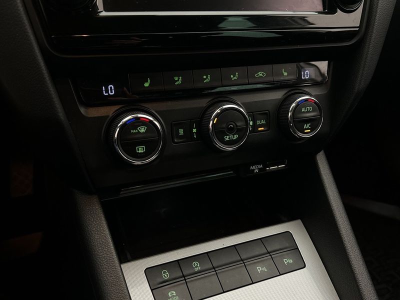 Skoda Octavia bild 23