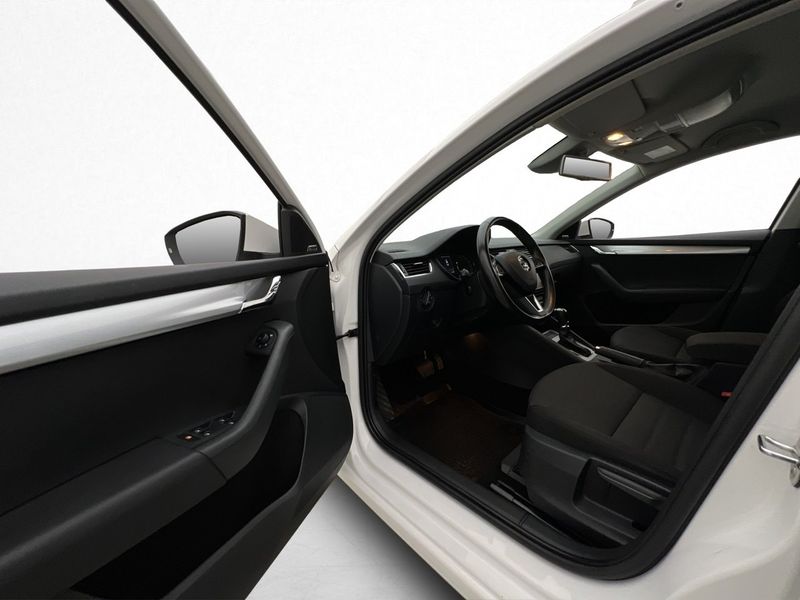Skoda Octavia bild 8
