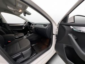 Skoda Octavia bild 12