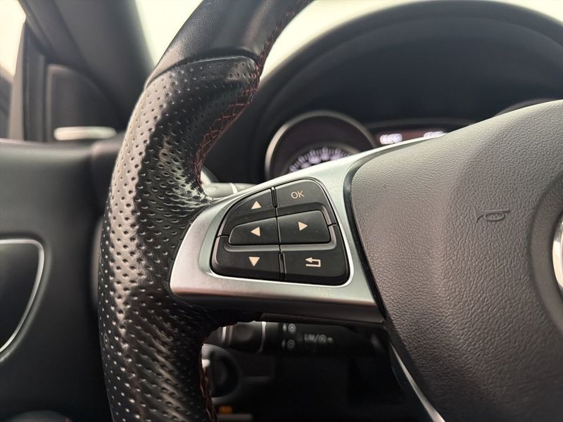 Mercedes CLA250 bild 17