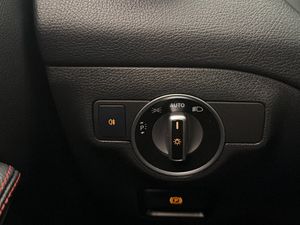 Mercedes CLA250 bild 24