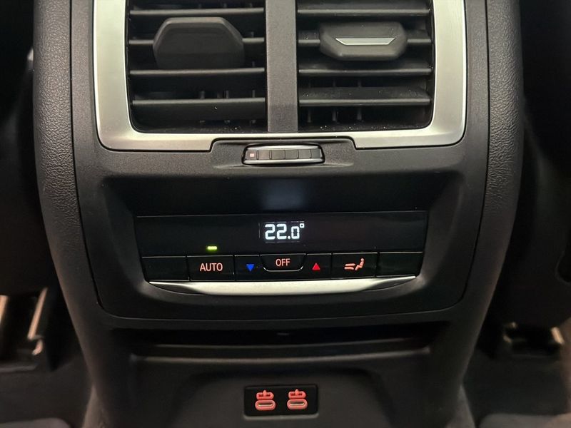 BMW iX3 bild 29
