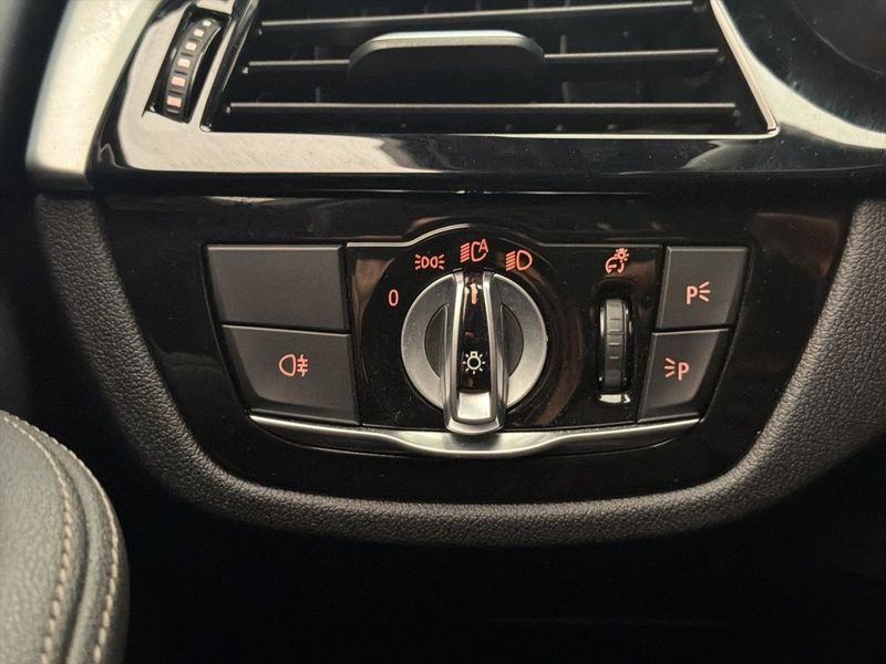 BMW 530 bild 25