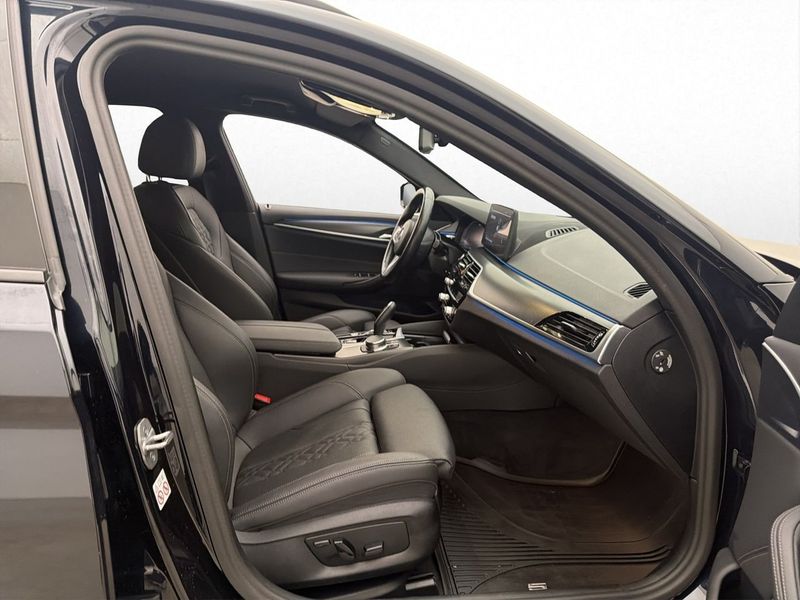 BMW 530 bild 11
