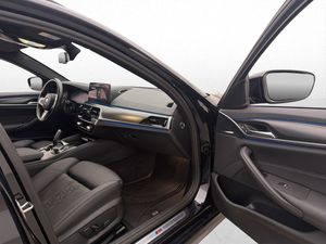 BMW 530 bild 12