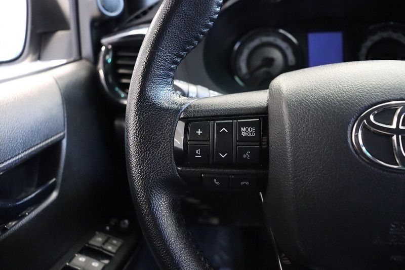 Toyota Hilux bild 8