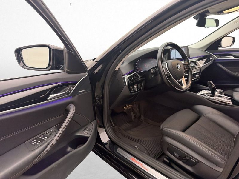 BMW 520 bild 11