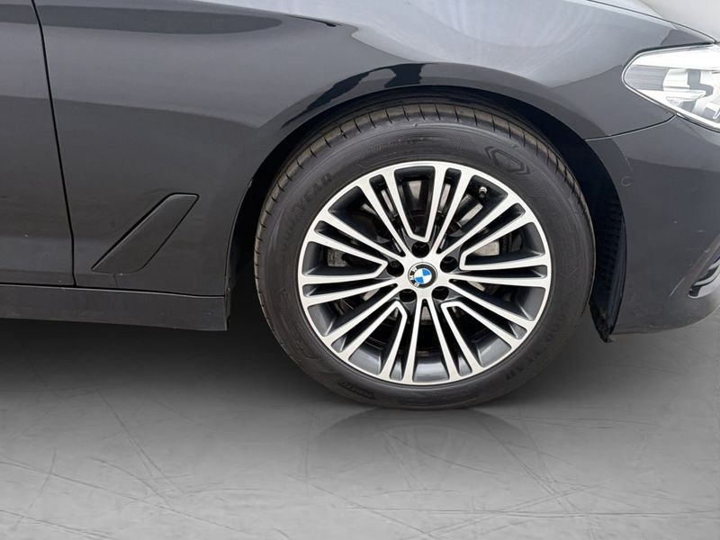 BMW 520 bild 32