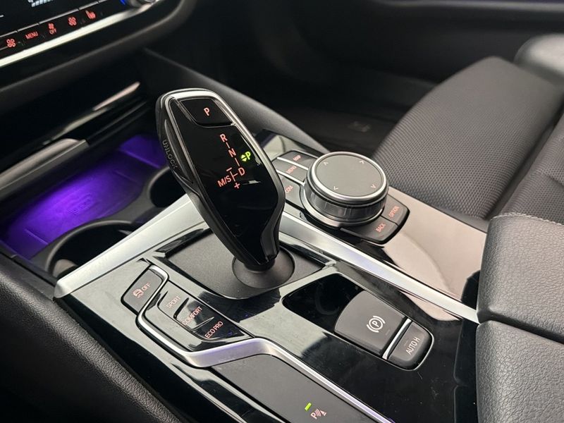 BMW 520 bild 24