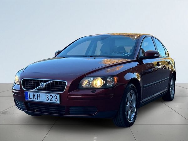 Volvo S40 1.6 D Kinetic S&V-däck/Drag/Motorvärmare/Nyservad - 2007