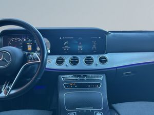 Mercedes E300 bild 9