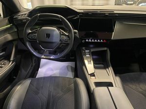 Peugeot 308 SW bild 8