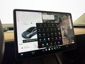 Tesla Model 3 bild 19