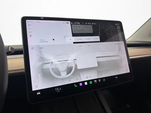 Tesla Model 3 bild 20
